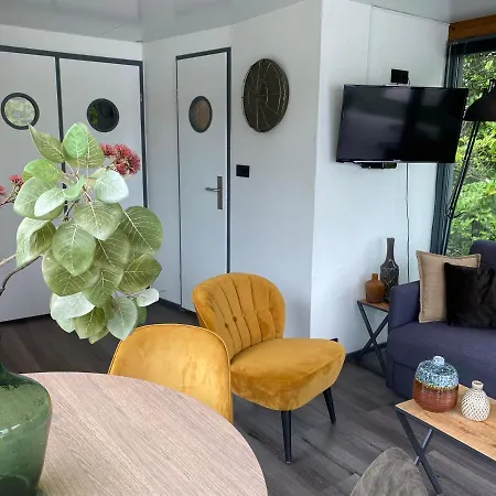 Houseboat De Amstel Botel