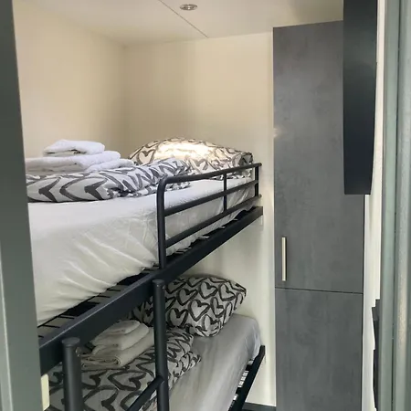 Houseboat De Amstel Monnickendam