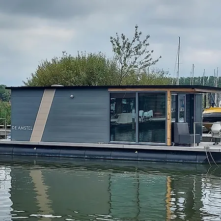 Houseboat De Amstel モニキンダム
