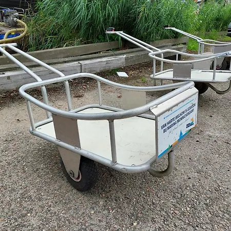 Houseboat De Amstel *